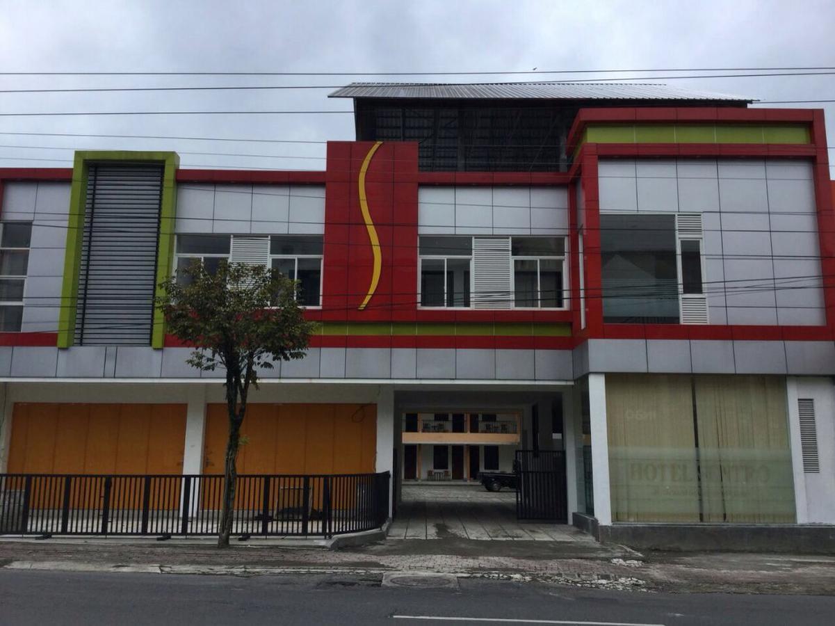 Sentro Hotel Wonosobo Bagian luar foto